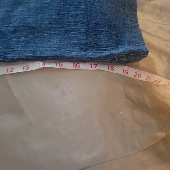 Embellished capri jeans - Picture 4 of 4